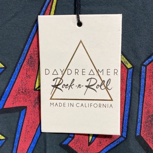 Daydreamer AC/DC shirt small‎ NEW roll hem ACDC - Picture 6 of 7